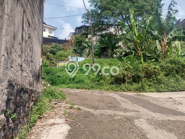 Lahan Dijual Lokasi Strategis di Bandung dengan Luas 200m2 Lahan Dijual Lokasi Strategis di Bandung dengan Luas 200m2