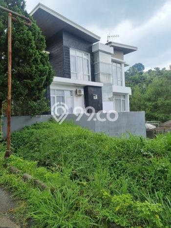 For Sale! Premium House LT 220m2 Desain Modern di Dago Pakar For Sale! Premium House LT 220m2 Desain Modern di Dago Pakar