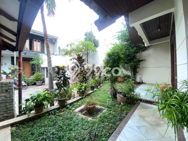 Ready to Use! Premium House LT 210m2 Desain Modern di Bintaro Ready to Use! Premium House LT 210m2 Desain Modern di Bintaro