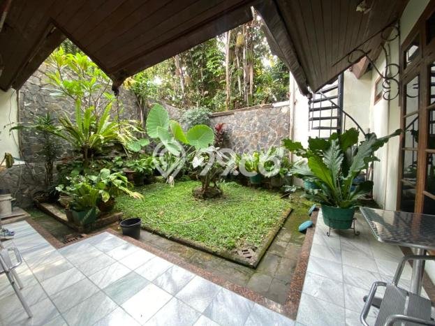 Ready to Use! Premium House LT 210m2 Desain Modern di Bintaro Ready to Use! Premium House LT 210m2 Desain Modern di Bintaro