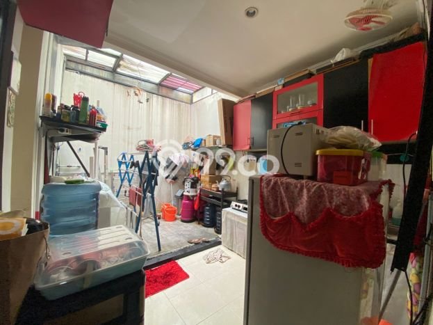 Rumah Strategis Modern Lb 60m2 di Jagakarsa, Jakarta Selatan Rumah Strategis Modern Lb 60m2 di Jagakarsa, Jakarta Selatan