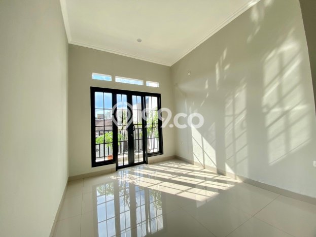 Dijual Rumah Strategis Bagus Punya 4 KT di Cinere Depok SHM Dijual Rumah Strategis Bagus Punya 4 KT di Cinere Depok SHM
