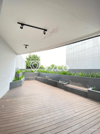 Unit Kantor Dijual di Jakarta Selatan LT 494m2 & LB 2156m2 Unit Kantor Dijual di Jakarta Selatan LT 494m2 & LB 2156m2