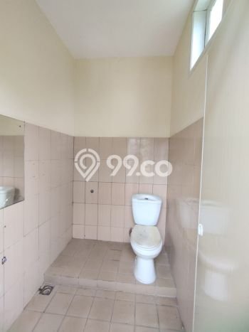 LOKASI PREMIUM! Ruko di Mijen, Luas 278m², Jalan Utama LOKASI PREMIUM! Ruko di Mijen, Luas 278m², Jalan Utama