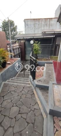 HARGA SPECIAL! Rumah Asri di Semarang Selatan, Semarang, LT 294m² LB 101m² BISA KPR! HARGA SPECIAL! Rumah Asri di Semarang Selatan, Semarang, LT 294m² LB 101m² BISA KPR!