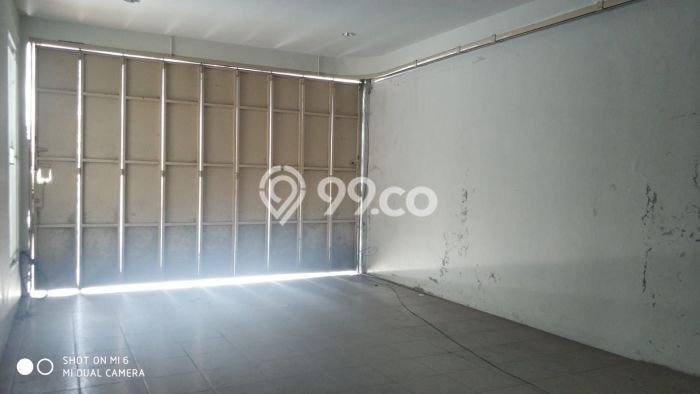 Lokasi terbaik! Rumah siap huni dikontrakkan di Pedurungan LB 288m2 Lokasi terbaik! Rumah siap huni dikontrakkan di Pedurungan LB 288m2