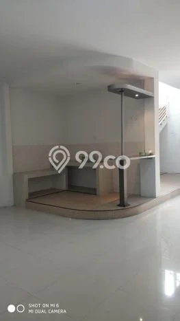 Lokasi terbaik! Rumah siap huni dikontrakkan di Pedurungan LB 288m2 Lokasi terbaik! Rumah siap huni dikontrakkan di Pedurungan LB 288m2