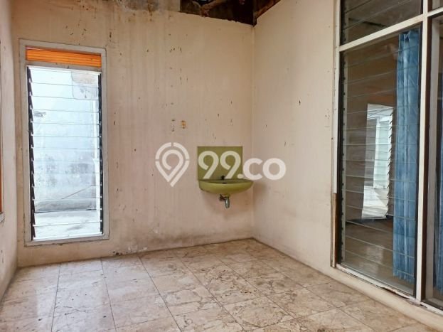 Jual Rumah Bagus Siap Huni LB 240m2 di Semarang Utara, Semarang Jual Rumah Bagus Siap Huni LB 240m2 di Semarang Utara, Semarang
