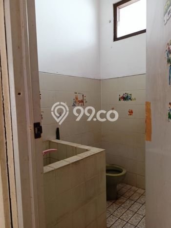 Jual Rumah Bagus Siap Huni LB 240m2 di Semarang Utara, Semarang Jual Rumah Bagus Siap Huni LB 240m2 di Semarang Utara, Semarang