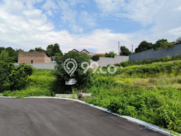 Tanah Kavling Dijual di Candi Golf, Semarang dengan Luas Tanah 822m2 Tanah Kavling Dijual di Candi Golf, Semarang dengan Luas Tanah 822m2