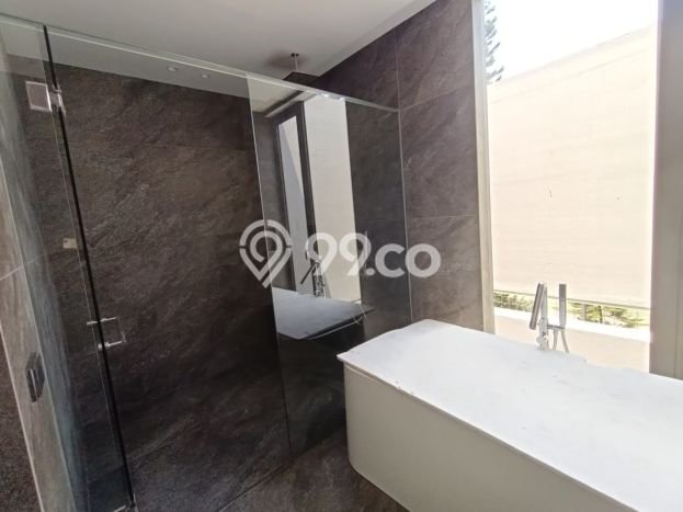 For Sale! Luxury House LT 690m2 Desain Modern di BSB City For Sale! Luxury House LT 690m2 Desain Modern di BSB City