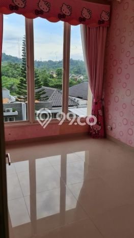 Disewakan! Rumah 3 Kamar Tidur &
3 Kamar Mandi di Candi Golf, Semarang Disewakan! Rumah 3 Kamar Tidur &
3 Kamar Mandi di Candi Golf, Semarang