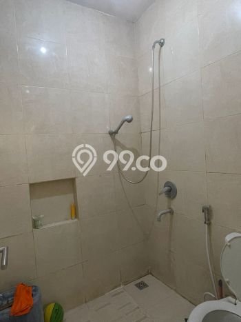 Rumah LT 160m² Semi Furnished di Lokasi Prestisius Citragrand, Semarang Rumah LT 160m² Semi Furnished di Lokasi Prestisius Citragrand, Semarang