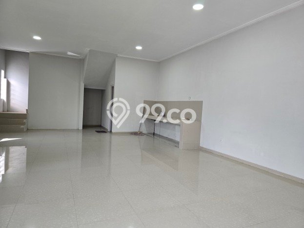 AREA KOMERSIAL! Gudang Disewakan di Ngaliyan, Luas 714m², Akses Strategis AREA KOMERSIAL! Gudang Disewakan di Ngaliyan, Luas 714m², Akses Strategis