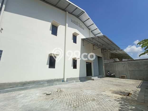 AREA KOMERSIAL! Gudang Disewakan di Ngaliyan, Luas 714m², Akses Strategis AREA KOMERSIAL! Gudang Disewakan di Ngaliyan, Luas 714m², Akses Strategis