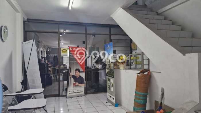 Lokasi Strategis! Dijual Ruko Bisnis di Semarang Tengah, Semarang Kondisi Baik Lokasi Strategis! Dijual Ruko Bisnis di Semarang Tengah, Semarang Kondisi Baik