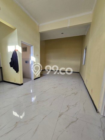 SPECIAL PRICE! Rumah Strategis di BSB City, Luas 120m2m² LB 80m2m² SPECIAL PRICE! Rumah Strategis di BSB City, Luas 120m2m² LB 80m2m²