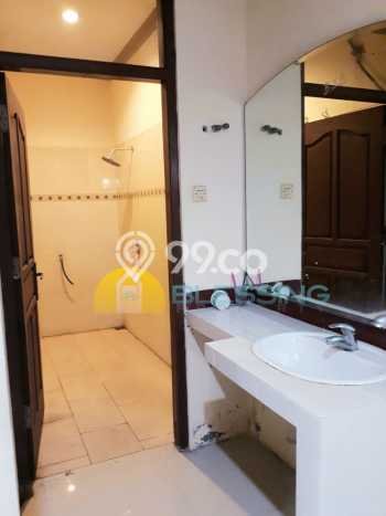 Hunian Mewah LB 325m2 Siap Pakai Desain Elegan di BSB City, Semarang Hunian Mewah LB 325m2 Siap Pakai Desain Elegan di BSB City, Semarang