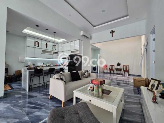 Siap Huni Rumah Mewah 3 Kamar di Gajah Mungkur Dekat ke Mana Saja Siap Huni Rumah Mewah 3 Kamar di Gajah Mungkur Dekat ke Mana Saja
