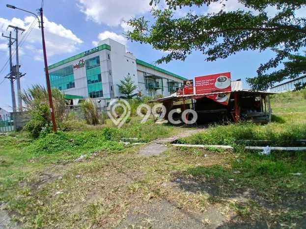 Disewakan Tanah Lokasi Strategis di Ngaliyan Semarang 6580m2 Disewakan Tanah Lokasi Strategis di Ngaliyan Semarang 6580m2
