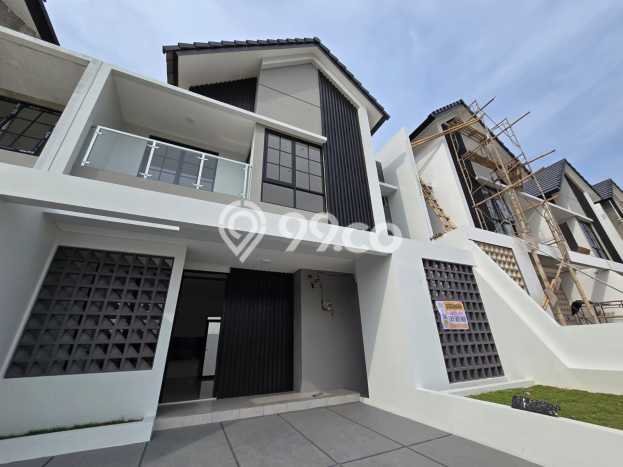 PREMIUM CHOICE! Rumah di BSB City, 2 KM, Lingkungan Asri, LT 120m2m² Bangunan 82m2m² PREMIUM CHOICE! Rumah di BSB City, 2 KM, Lingkungan Asri, LT 120m2m² Bangunan 82m2m²