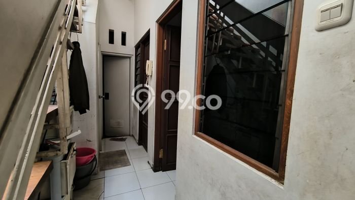 Untuk Dijual Ruko di Candisari Semarang LT 330m2 / LB 350m2 Untuk Dijual Ruko di Candisari Semarang LT 330m2 / LB 350m2