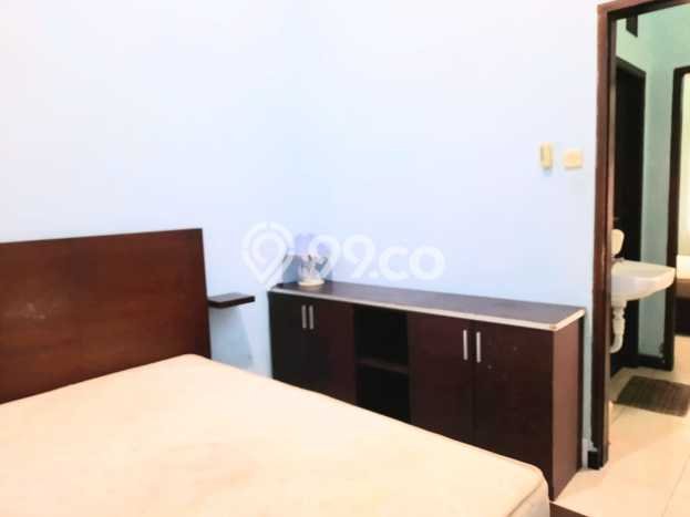 Rumah Modern LT 135m2m² Terawat di Tembalang, Dekat Pusat Perbelanjaan, Semarang Rumah Modern LT 135m2m² Terawat di Tembalang, Dekat Pusat Perbelanjaan, Semarang