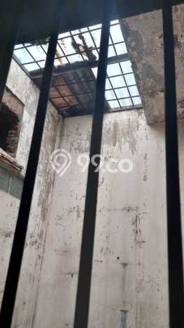 Disewakan Ruko komersial di Banyumanik luas bangunan 150m2 Disewakan Ruko komersial di Banyumanik luas bangunan 150m2