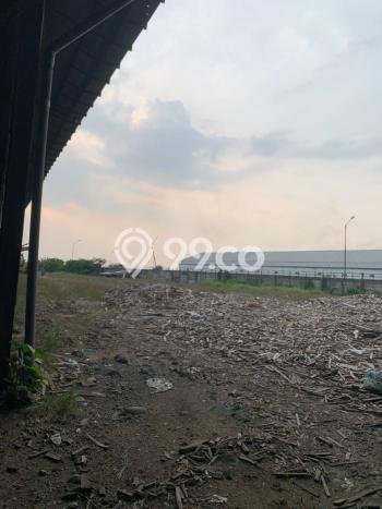 Gudang untuk Disewa di Pusat Semarang Luas Bangunan 3000m2 Gudang untuk Disewa di Pusat Semarang Luas Bangunan 3000m2