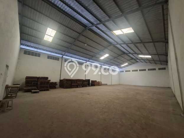 Gudang Disewakan Lokasi Ngaliyan Semarang Harga Spesial! Gudang Disewakan Lokasi Ngaliyan Semarang Harga Spesial!