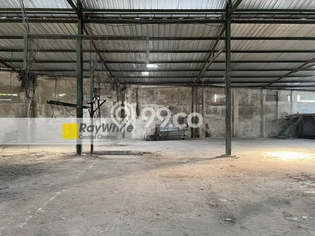Gudang Disewakan di Area Ramai Mundu, Cirebon Gudang Disewakan di Area Ramai Mundu, Cirebon