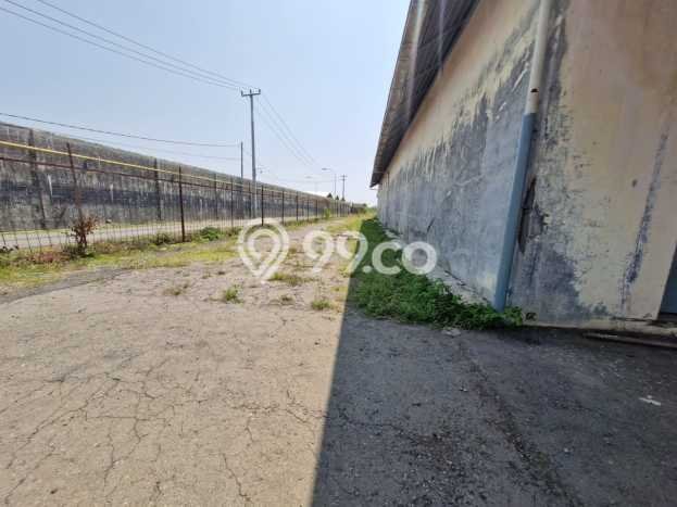 Gudang Disewa di Cirebon dengan LB 2640m2 Area Komersial Ramai Gudang Disewa di Cirebon dengan LB 2640m2 Area Komersial Ramai