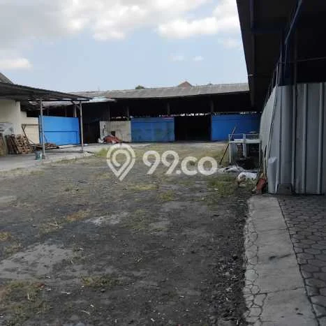 Unit Gudang Disewa Lokasi Plumbon, Cirebon Spesifikasi Luas Bangunan 1500m2 Unit Gudang Disewa Lokasi Plumbon, Cirebon Spesifikasi Luas Bangunan 1500m2