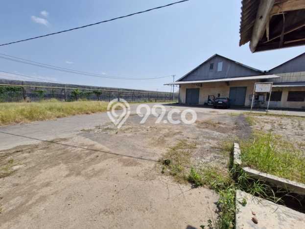 Gudang Disewa di Cirebon dengan LB 2640m2 Area Komersial Ramai Gudang Disewa di Cirebon dengan LB 2640m2 Area Komersial Ramai