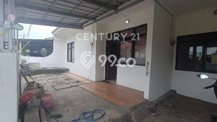 Rumah Strategis Kopo, Bandung, LT 123m2m² LB 80m2m² Rumah Strategis Kopo, Bandung, LT 123m2m² LB 80m2m²
