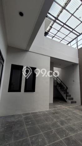 Rumah Strategis Minimalis Lb 150m2 di Batununggal, Bandung Rumah Strategis Minimalis Lb 150m2 di Batununggal, Bandung