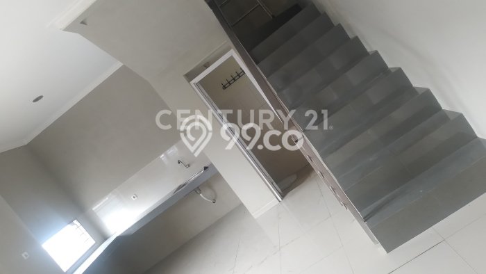HUNIAN IMPIAN! Rumah di Cigondewah, 2 KM, Bebas Banjir, Luas 60m² Bangunan 85m² HUNIAN IMPIAN! Rumah di Cigondewah, 2 KM, Bebas Banjir, Luas 60m² Bangunan 85m²