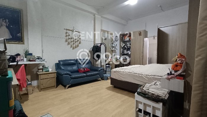 For Sale! Luxury House LT 524m2 Desain Elegan di Bandung Kota For Sale! Luxury House LT 524m2 Desain Elegan di Bandung Kota