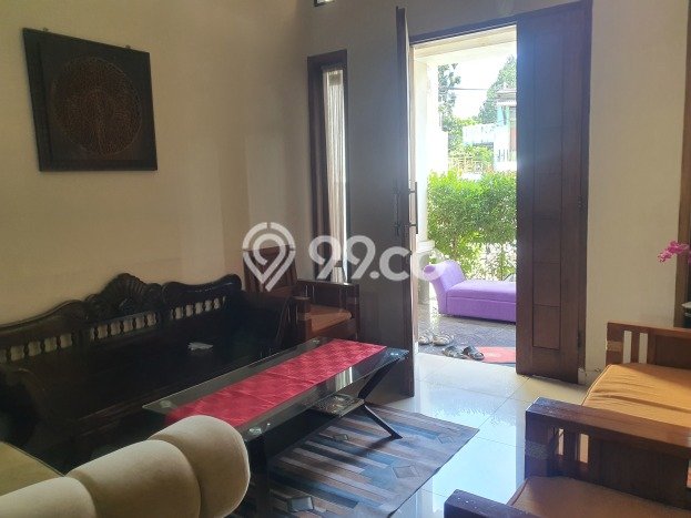 Ready to Use! Luxury House LT 225m2 Desain Modern di BKR Ready to Use! Luxury House LT 225m2 Desain Modern di BKR