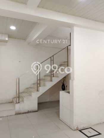 Ruko disewakan lokasi strategis Cimahi Utara Cimahi 128m2 Ruko disewakan lokasi strategis Cimahi Utara Cimahi 128m2