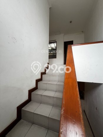 For Sale! Luxury House LT 165m2 Desain Modern di Mekar Wangi For Sale! Luxury House LT 165m2 Desain Modern di Mekar Wangi
