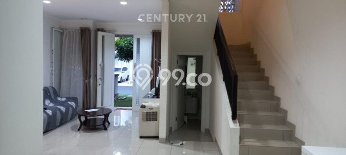 Rumah Terawat area Summarecon Bandung, Bandung, LT 144m², Luas Bangunan 200m² Rumah Terawat area Summarecon Bandung, Bandung, LT 144m², Luas Bangunan 200m²