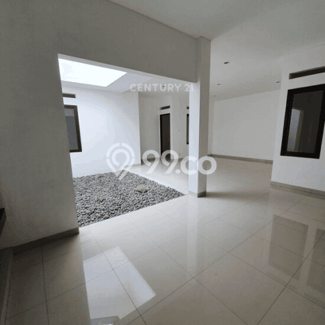 Rumah Mewah Dijual LT 240m2 di Batununggal, Bandung Rumah Mewah Dijual LT 240m2 di Batununggal, Bandung