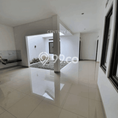 Rumah Mewah Dijual LT 240m2 di Batununggal, Bandung Rumah Mewah Dijual LT 240m2 di Batununggal, Bandung