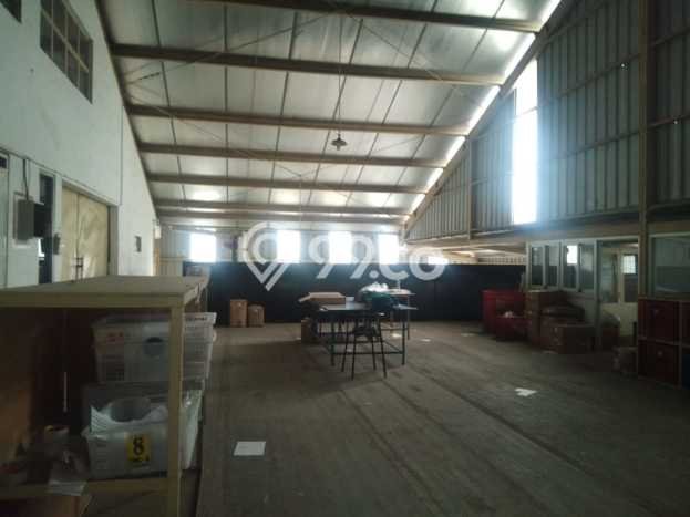 Gudang disewakan lokasi strategis Babakan Ciparay Bandung 3000m2 Gudang disewakan lokasi strategis Babakan Ciparay Bandung 3000m2