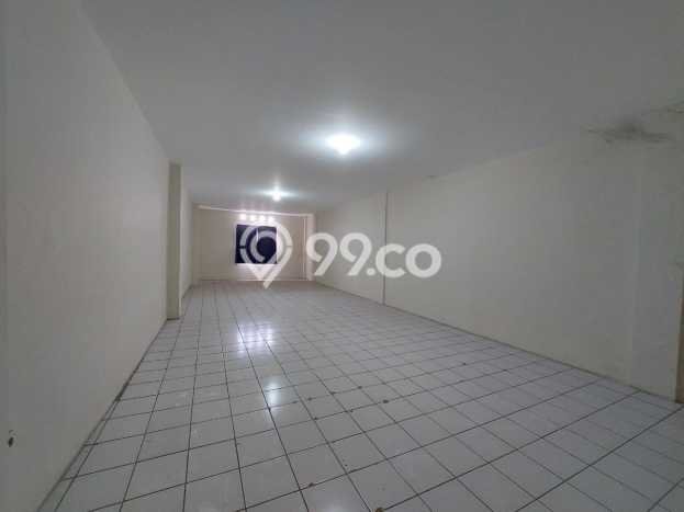 Ruko Dijual di Bandung LT 144m2 & LB 432m2 Lokasi Terbaik! Ruko Dijual di Bandung LT 144m2 & LB 432m2 Lokasi Terbaik!