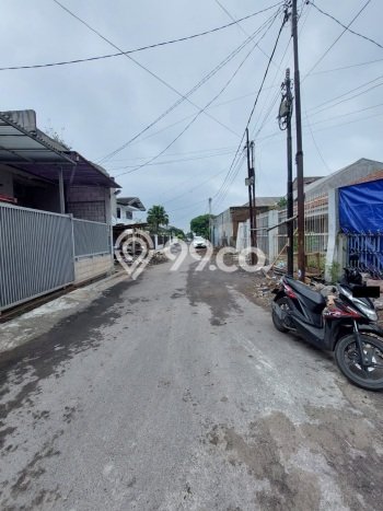 Dijual Cepat Rumah Favorit Siap Huni LB 70m2 di Bojongloa Kidul, Bandung Dijual Cepat Rumah Favorit Siap Huni LB 70m2 di Bojongloa Kidul, Bandung