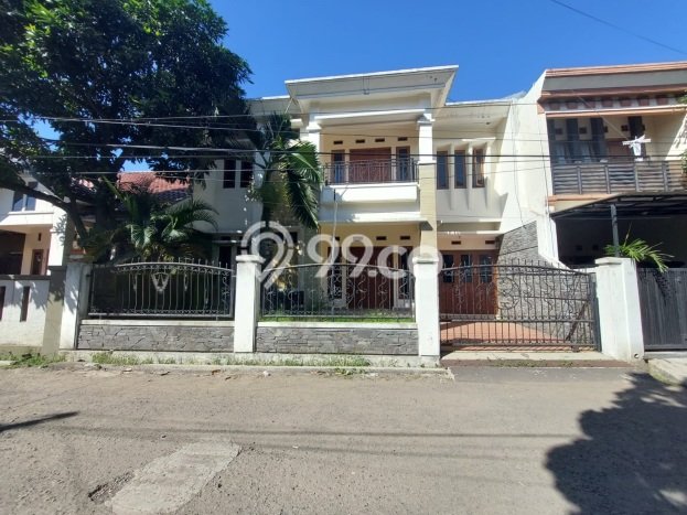 Jual Rumah Mewah Elegan Dengan View Eksklusif di Pasir Luyu, Bandung Jual Rumah Mewah Elegan Dengan View Eksklusif di Pasir Luyu, Bandung
