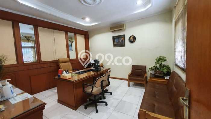 Jual Rumah Strategis Bagus Punya 5 KT di Bojongloa Kidul Bandung SHM Jual Rumah Strategis Bagus Punya 5 KT di Bojongloa Kidul Bandung SHM