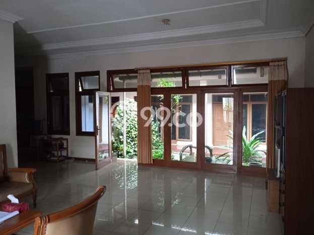 Dijual Rumah Luas Megah Dengan View Eksklusif di Bandung Kota, Bandung Dijual Rumah Luas Megah Dengan View Eksklusif di Bandung Kota, Bandung